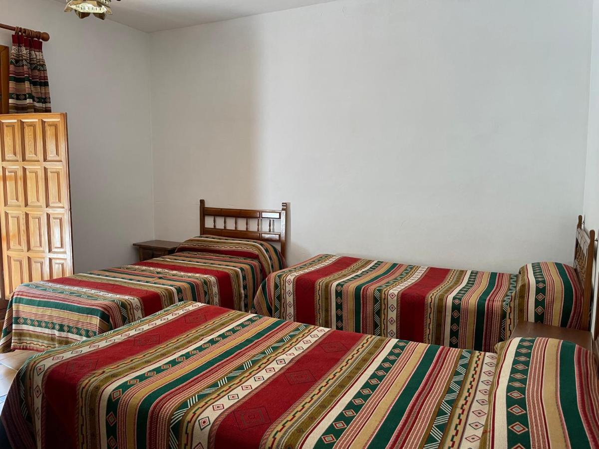 Hostal Rural Poqueira กาปีเลย์รา ภายนอก รูปภาพ
