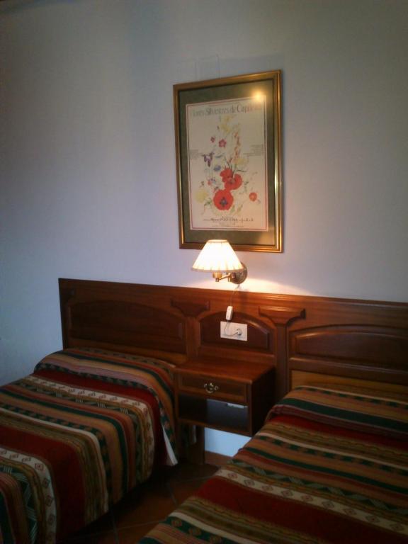 Hostal Rural Poqueira กาปีเลย์รา ห้อง รูปภาพ