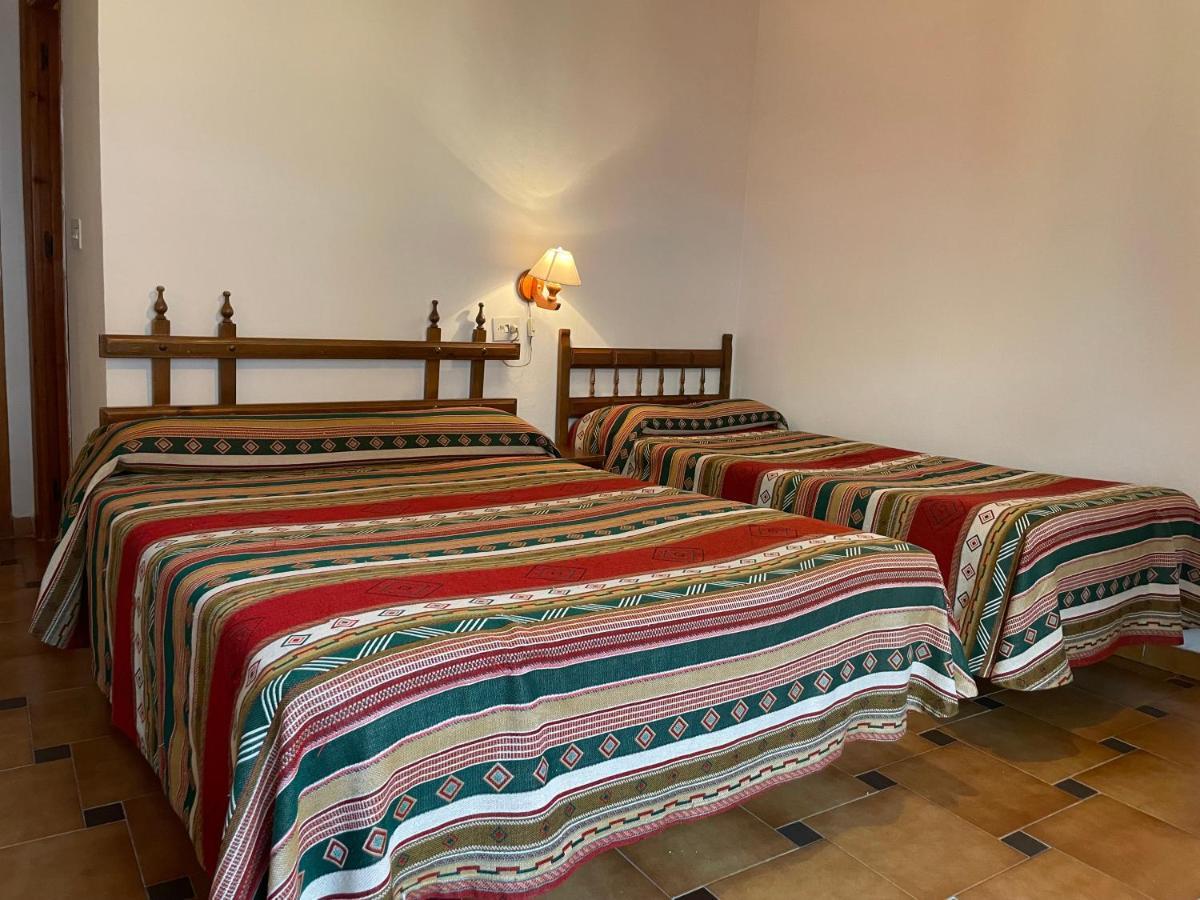 Hostal Rural Poqueira กาปีเลย์รา ภายนอก รูปภาพ