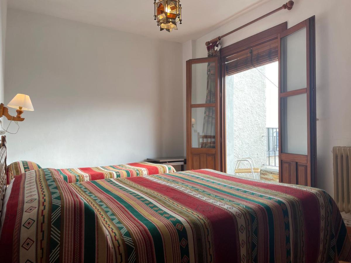 Hostal Rural Poqueira กาปีเลย์รา ภายนอก รูปภาพ