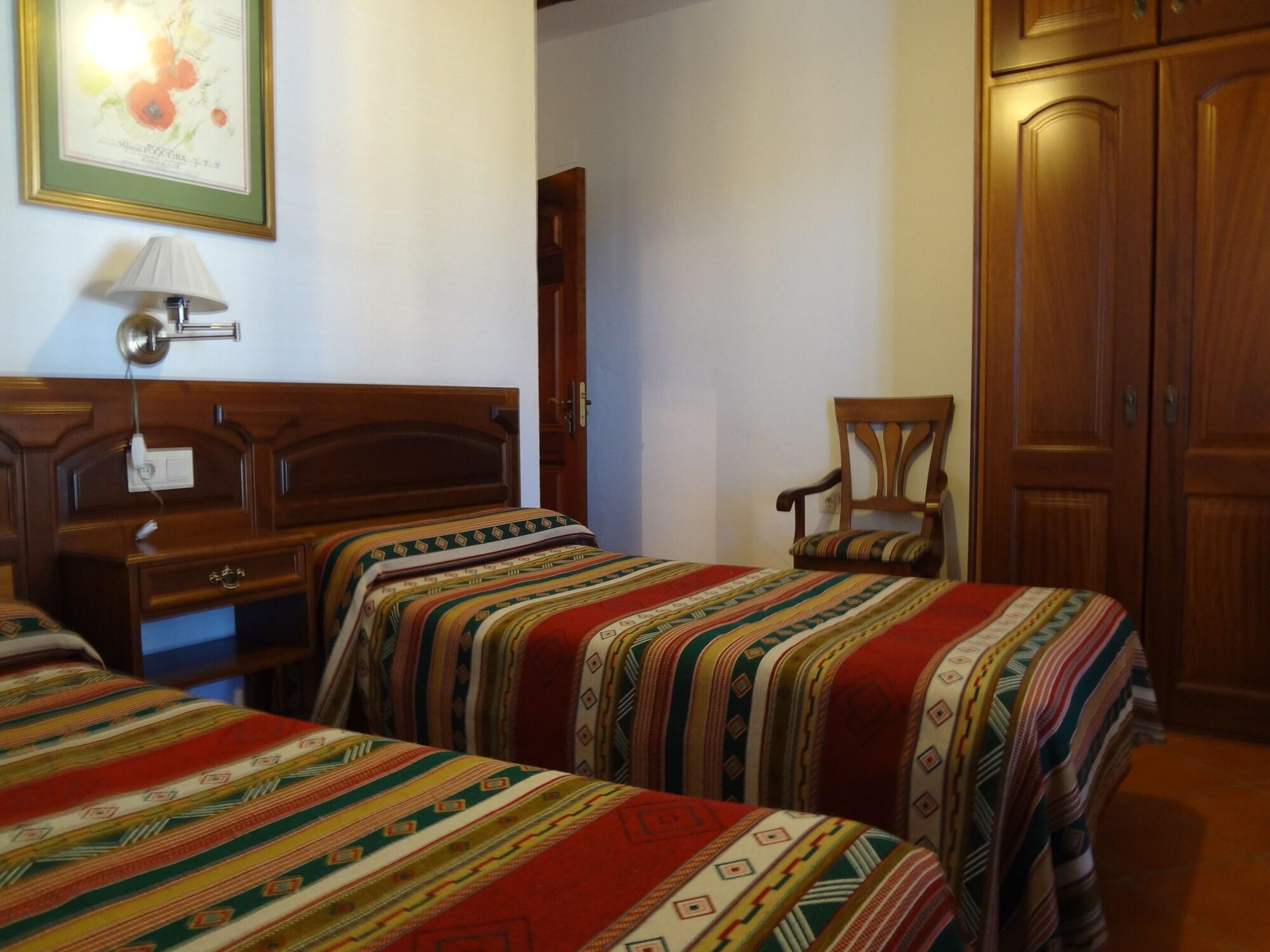 Hostal Rural Poqueira กาปีเลย์รา ภายนอก รูปภาพ
