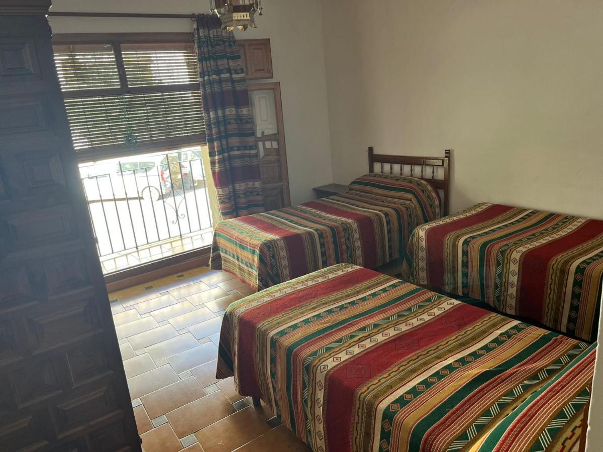 Hostal Rural Poqueira กาปีเลย์รา ภายนอก รูปภาพ
