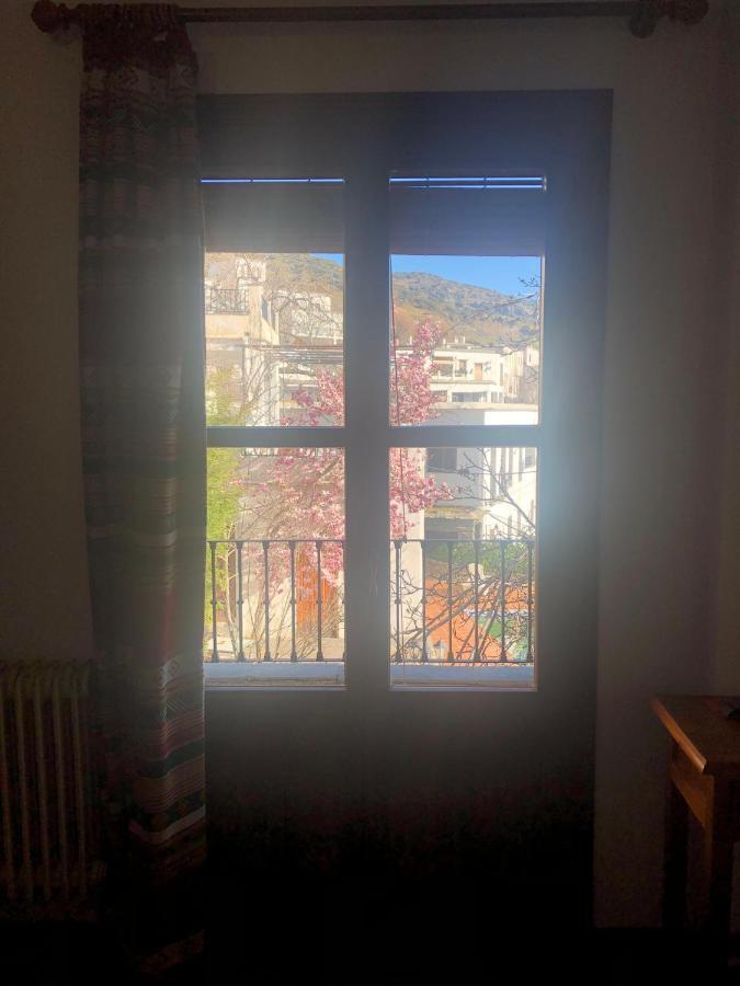 Hostal Rural Poqueira กาปีเลย์รา ภายนอก รูปภาพ
